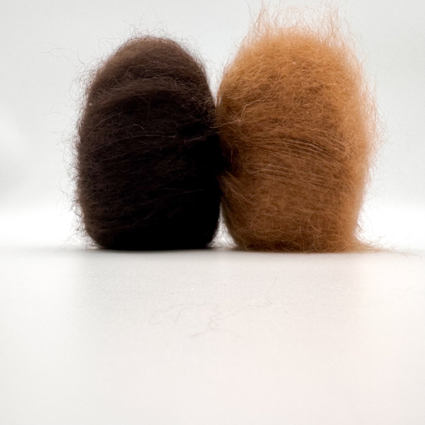 Mohair Sport-garn i färgen Karamell – superkid mohair och silke från A Knitters World