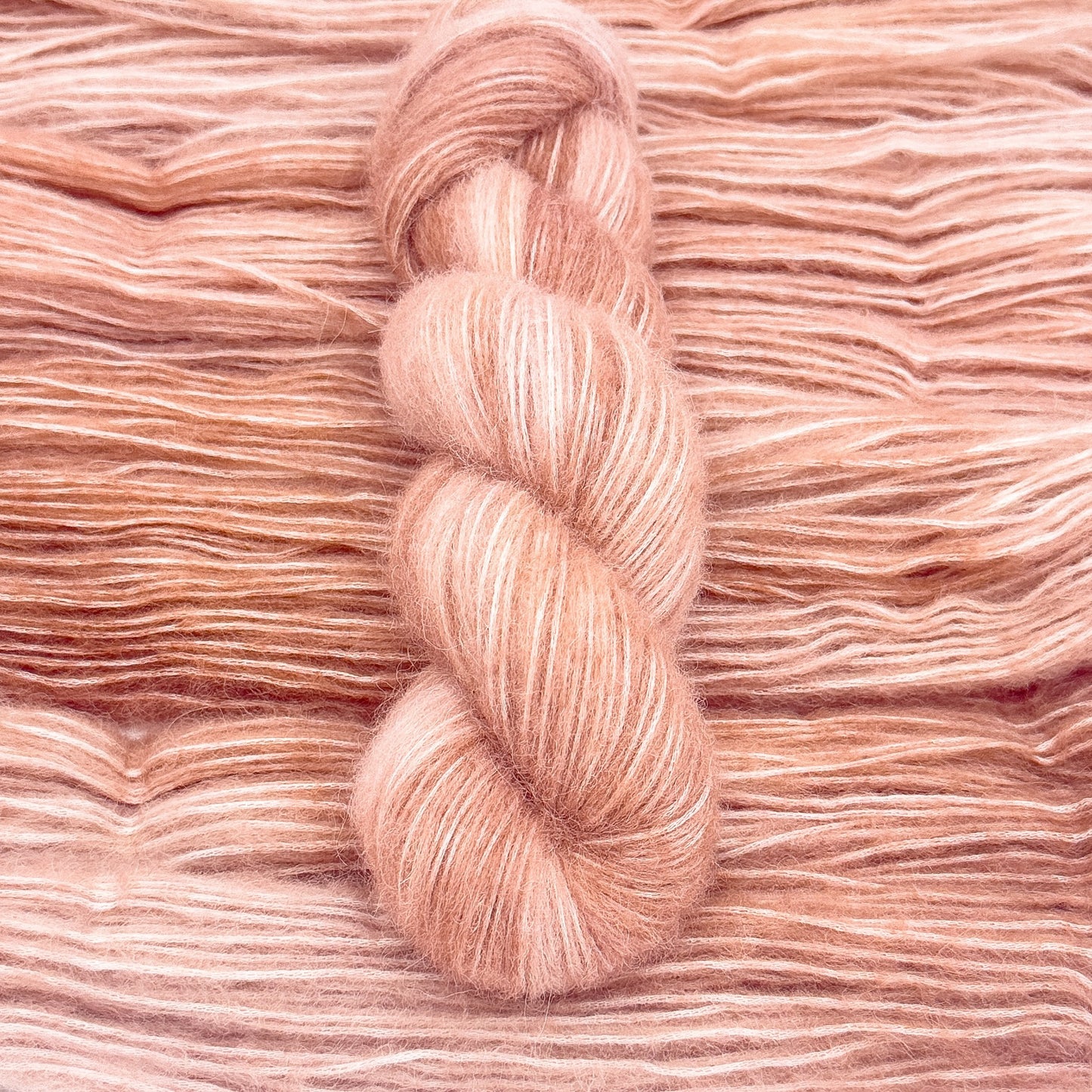 Fluffy Alpakka - Old Times - A Knitters World