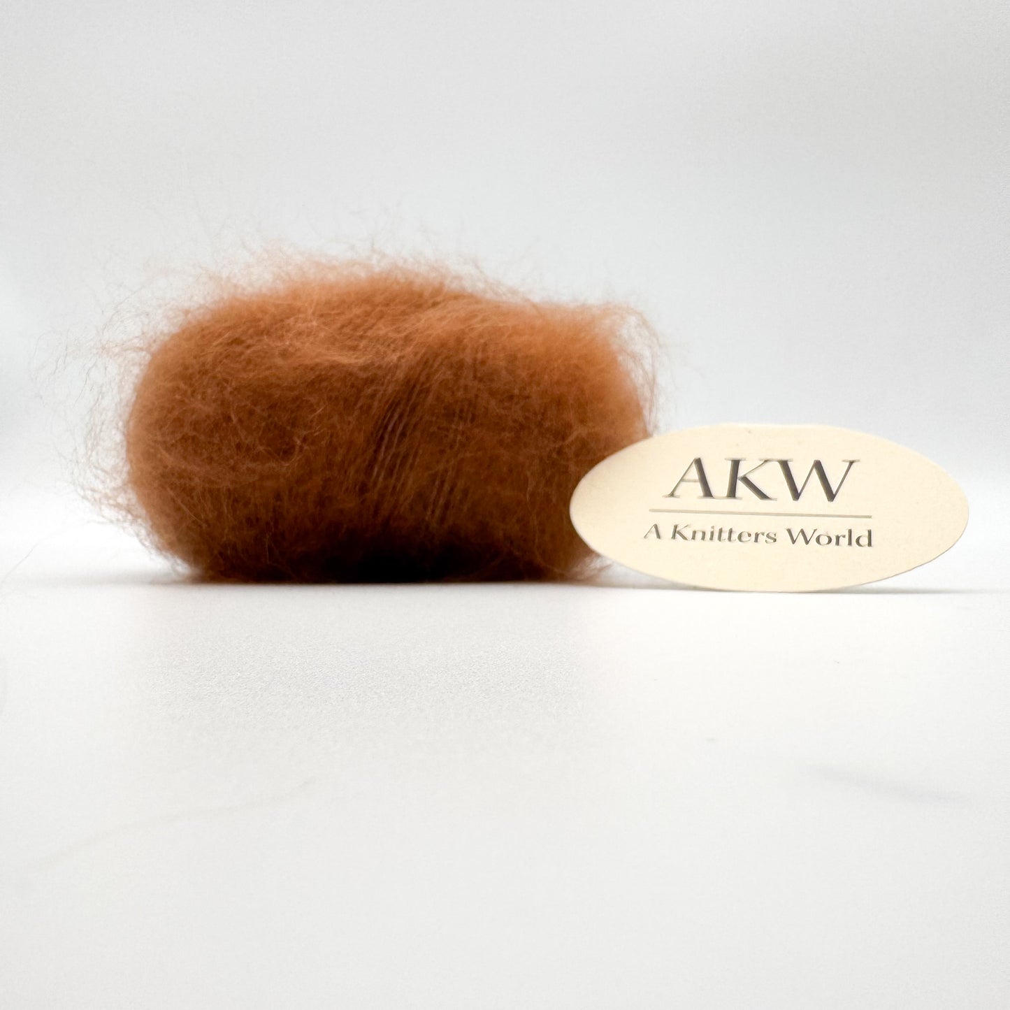 Mohair Sport-garn i färgen Karamell – superkid mohair och silke från A Knitters World