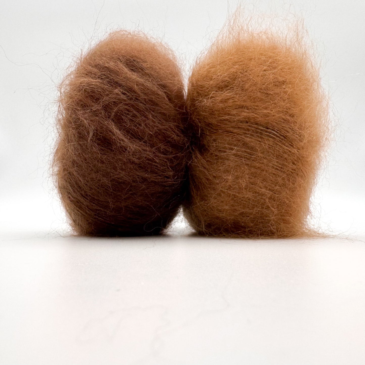 Mohair Sport-garn i färgen Karamell – superkid mohair och silke från A Knitters World