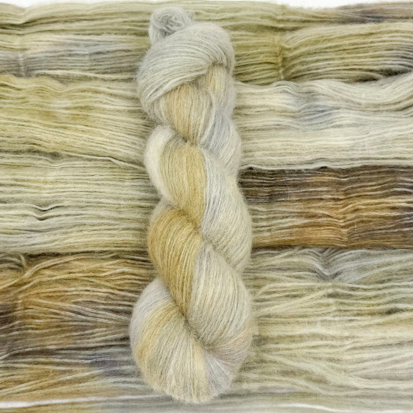 Fluffy Alpakka - Thunder in the Woods - A Knitters World