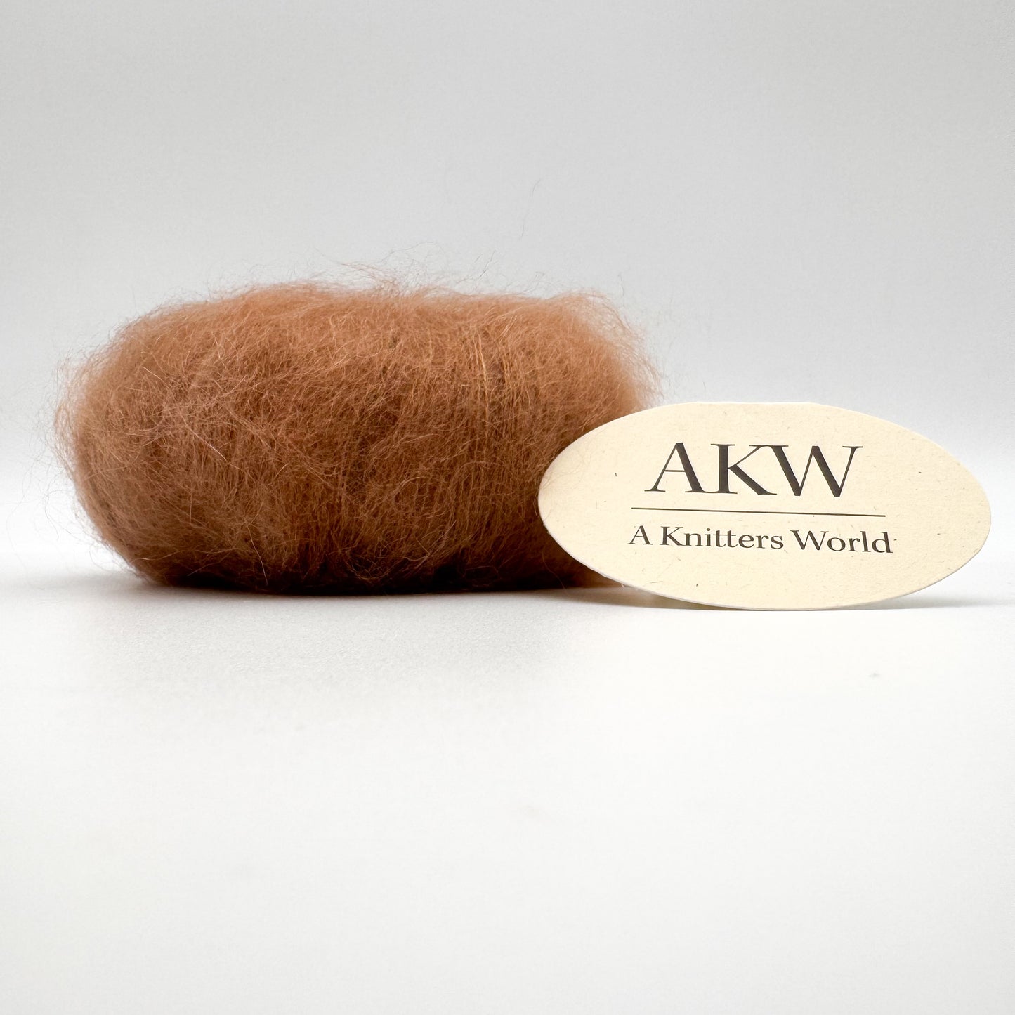 Mohair Sport garn i farven Camel – Superkid Mohair og silke fra A Knitters World
