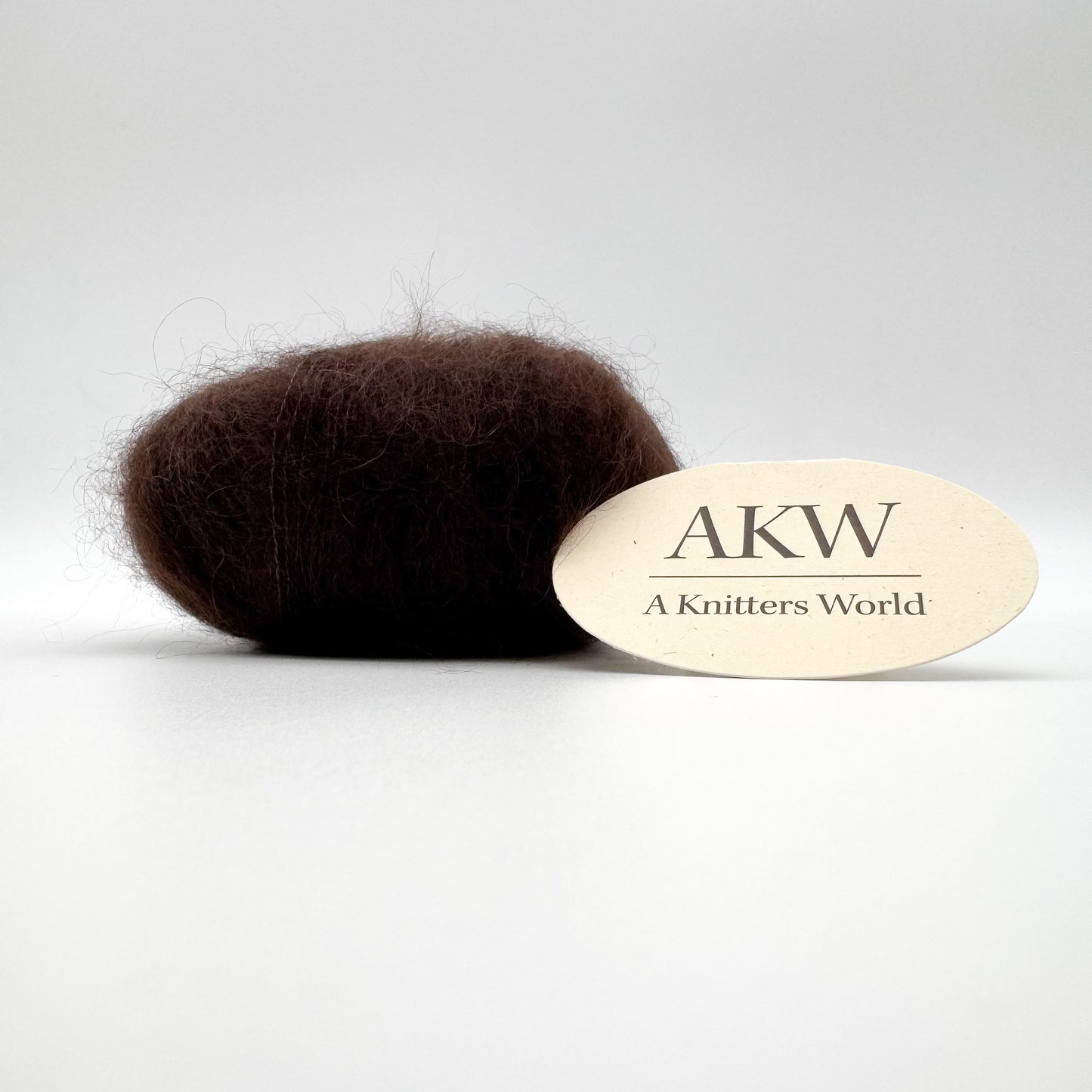 Mohair Sport garn i farven Chocolate – Superkid Mohair og silke fra A Knitters World
