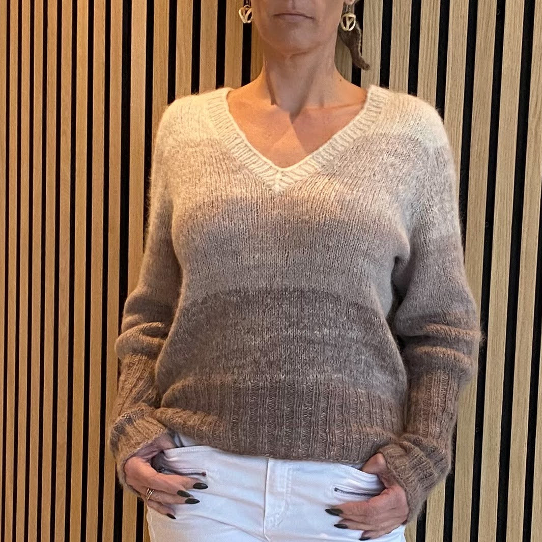 Beach House Sweater - A Knitters World